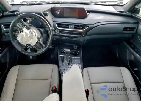 2019 Lexus Ux 200 z USA, uszkodzony, nr VIN JTHY3JBH5K2003940